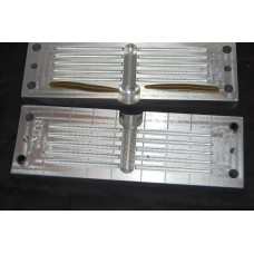 2 inch stick bait  crappie  mold