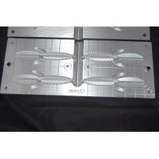 4 cavity 4 in creature mold cb400