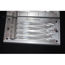 4" paddle tail worm bait mold