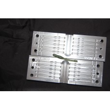 cfw200 injection 2 inch 10 cavity worm  bait mold